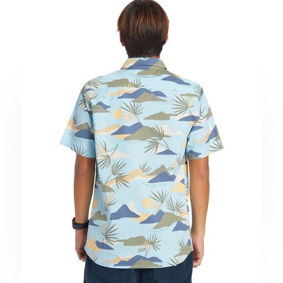 NEW Quicksilver Men’s Slow Dazed Short Sleeve Shirt Button Down Hawaiian Size XL - Picture 5 of 7